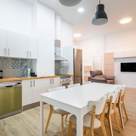 Apartament 10 Pax, Ac, Wifi Gratis, Ciudad Artes Y Ciencias Walencja Zewnętrze zdjęcie