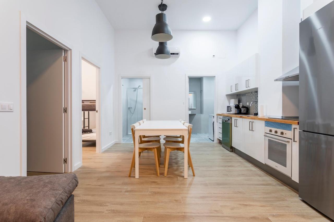 Apartament 10 Pax, Ac, Wifi Gratis, Ciudad Artes Y Ciencias Walencja Zewnętrze zdjęcie
